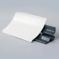 Visuel de Congés d'angle isolé sur fond gris